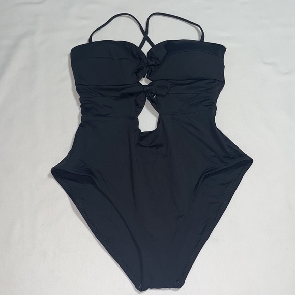 NWOT Becca Cutout X-Back One Piece
Swimsuit Sz LARGE - Picture 2 of 12